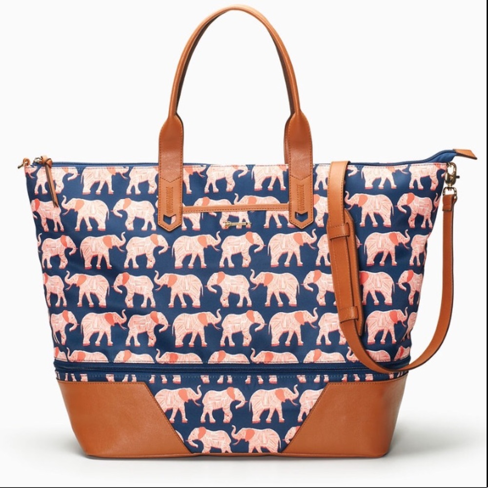 Stella & Dot Getaway Expandable Bag Elephant Print
